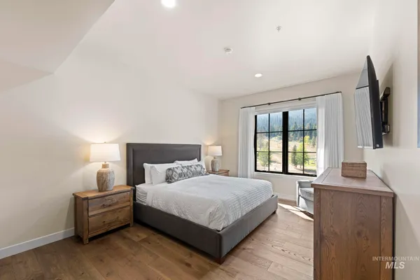 $3,200,000 | 700 Village Drive, Unit 403, Donnelly, ID 83615