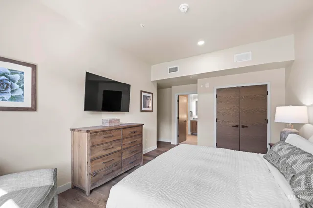 $3,200,000 | 700 Village Drive, Unit 403, Donnelly, ID 83615