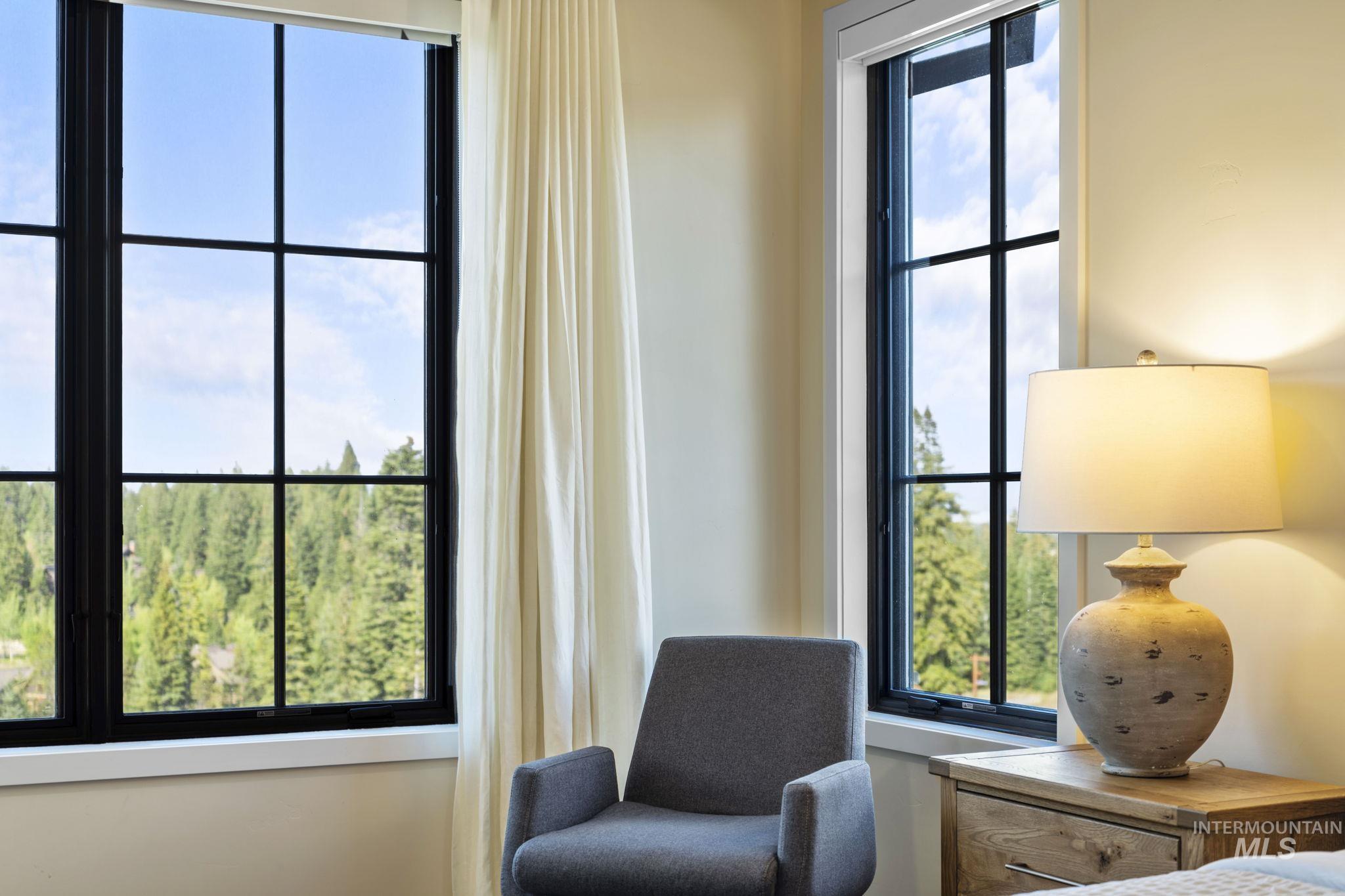 700 Village Drive, Unit 403 Donnelly, ID 83615 - Photo 41 of 43 View of living area