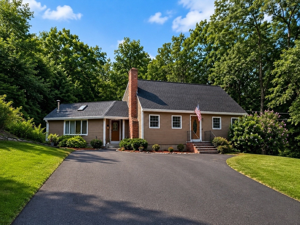 9 Westgate Road Billerica, MA 01862 - Photo 1 of 32 Gallery Image 1