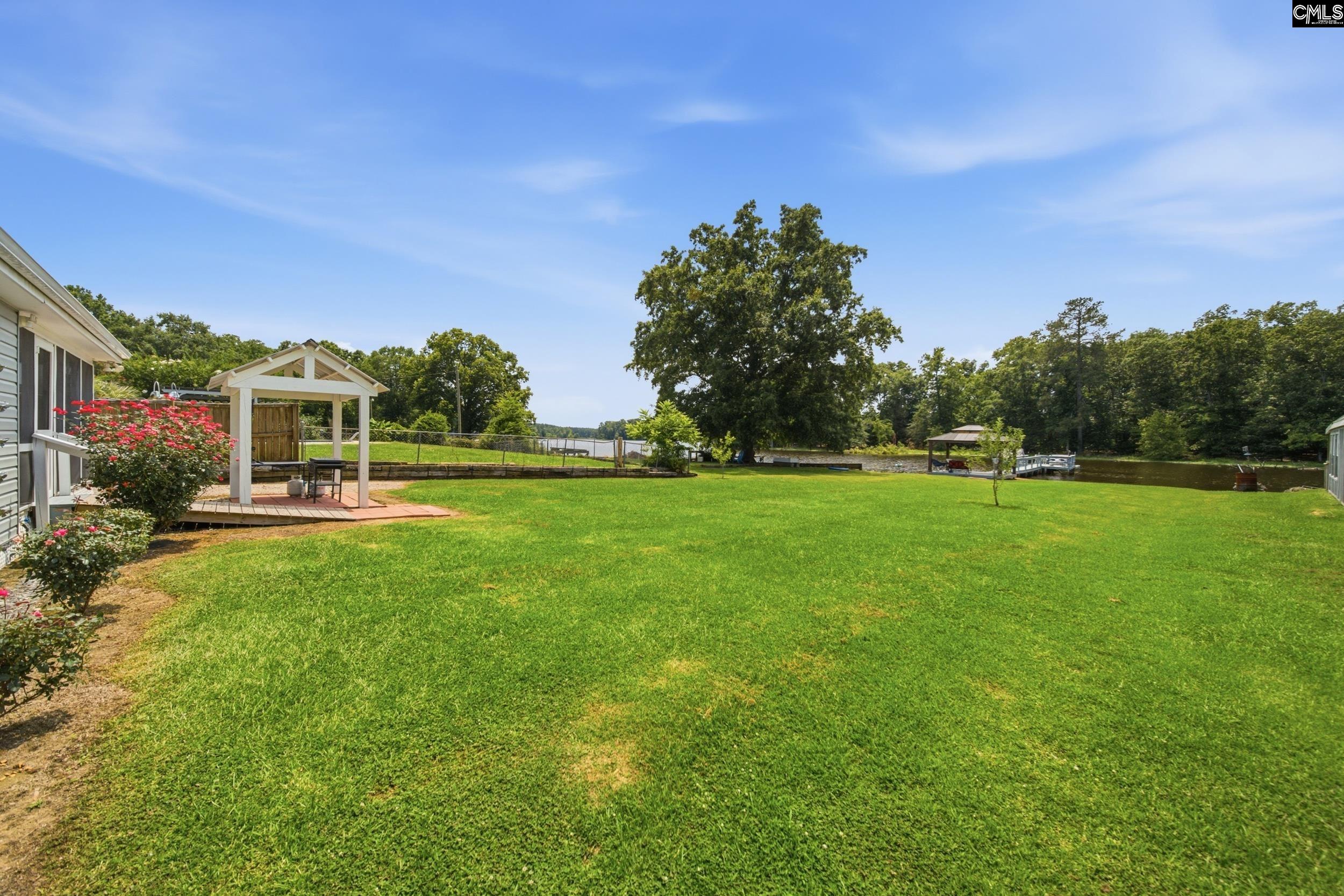 1037 Natures Cove Road Saluda, SC 29138 - Photo 30 of 36