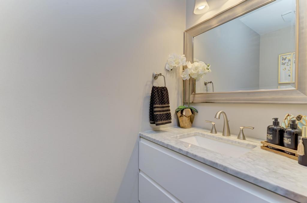 807 Harris Lane, Unit 807 Romeoville, IL 60446 - Photo 12 of 32 Gallery Image 12