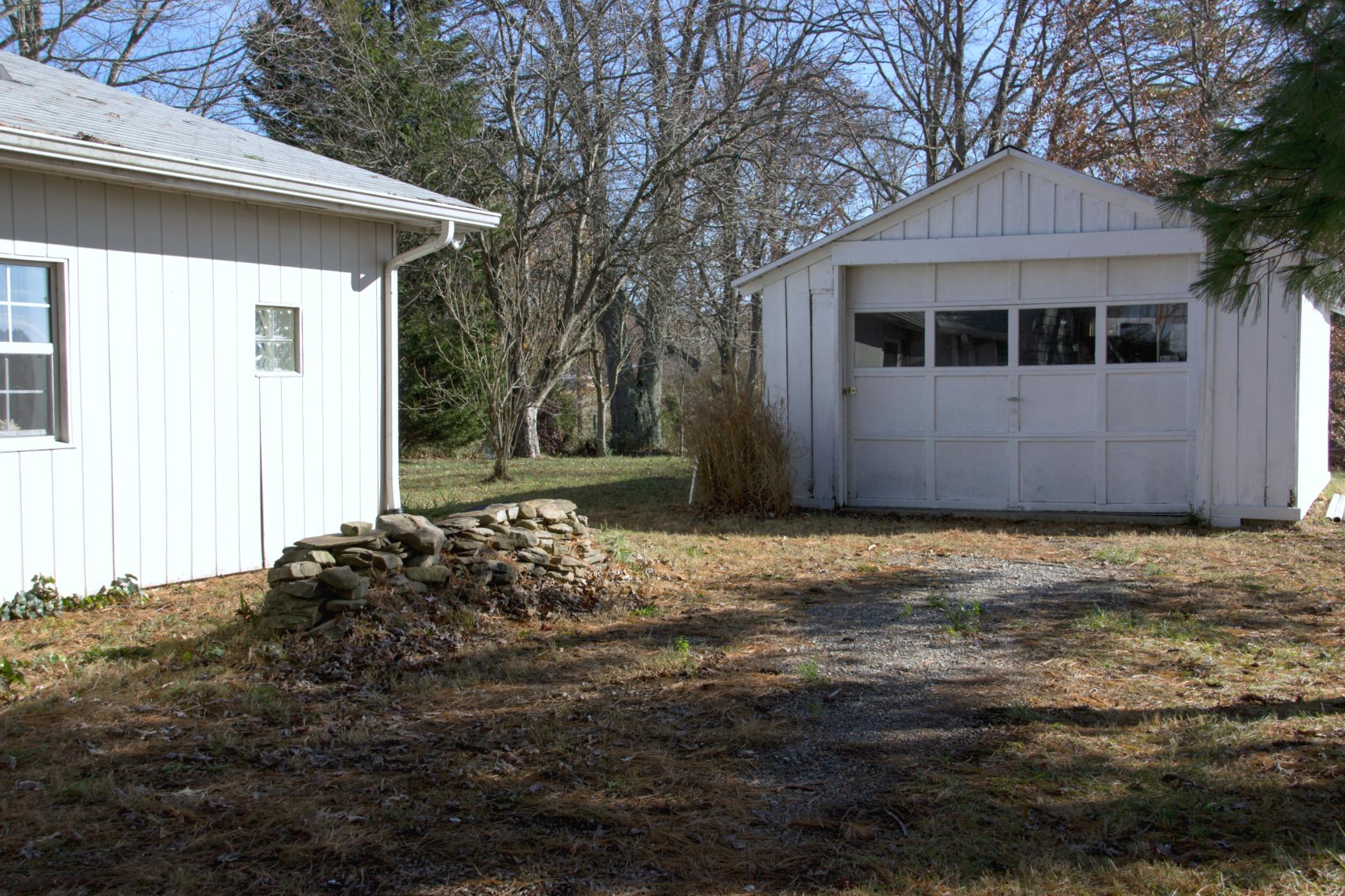 3246 Morganton Road Maryville, TN 37801 - Photo 3 of 26 IMG_3185