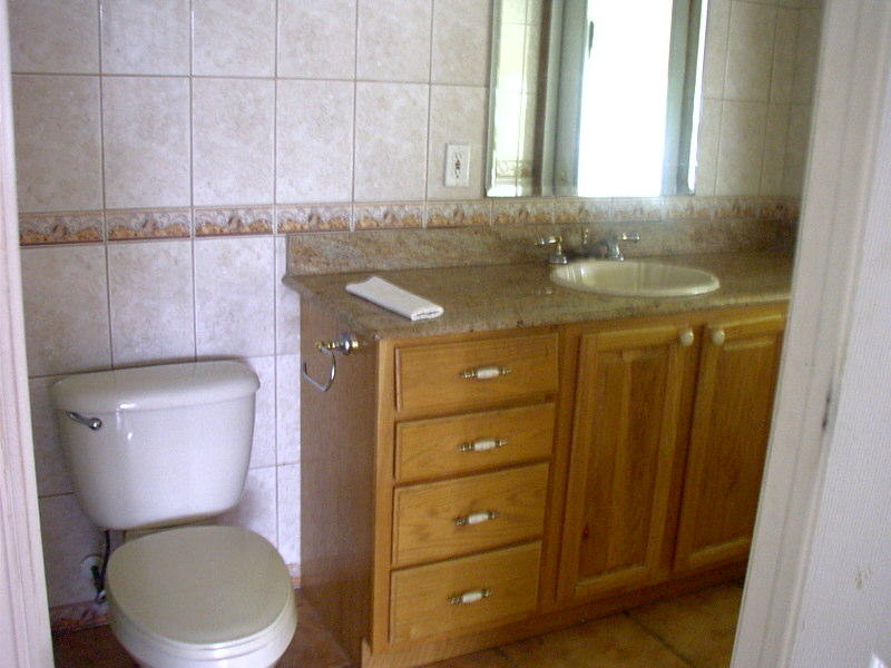 3056 B Road Loxahatchee, FL 33470 - Photo 15 of 22 BA off family room