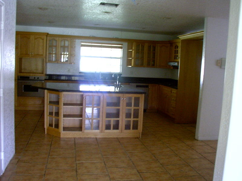 3056 B Road Loxahatchee, FL 33470 - Photo 4 of 22 Kitchen