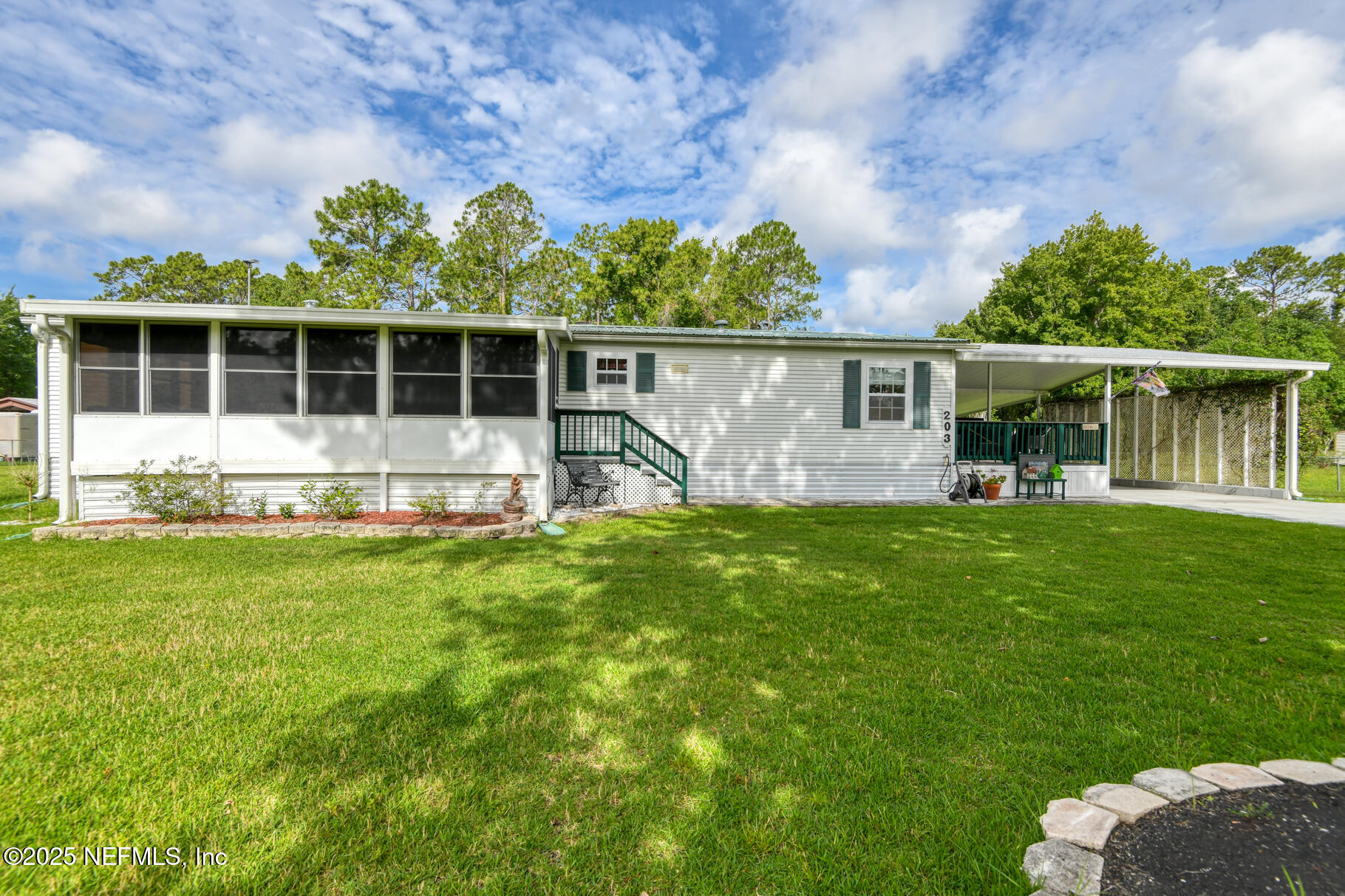 203 Horse Landing Road Satsuma, FL 32189 - Photo 2 of 39 203 Horse Landing Road ONLINE LOW RES-2