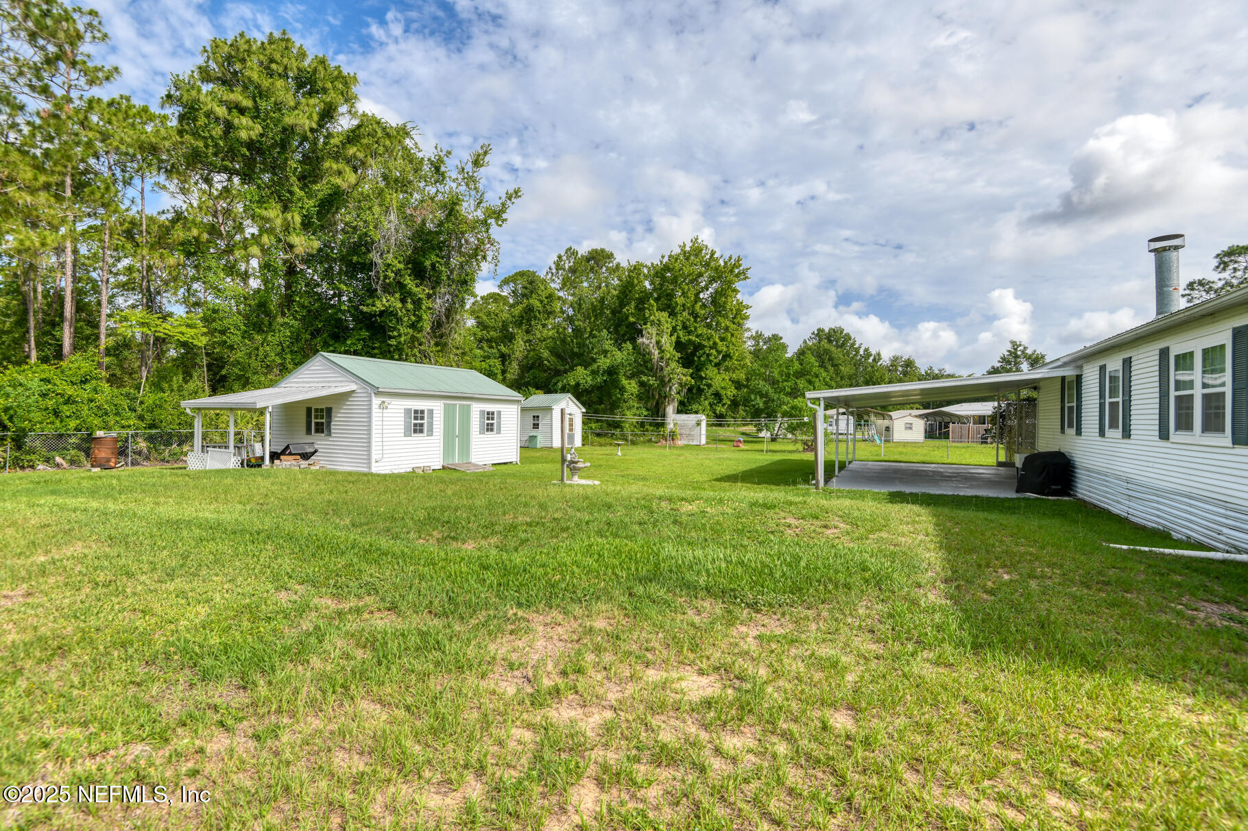 203 Horse Landing Road Satsuma, FL 32189 - Photo 37 of 39 203 Horse Landing Road ONLINE LOW RES-35