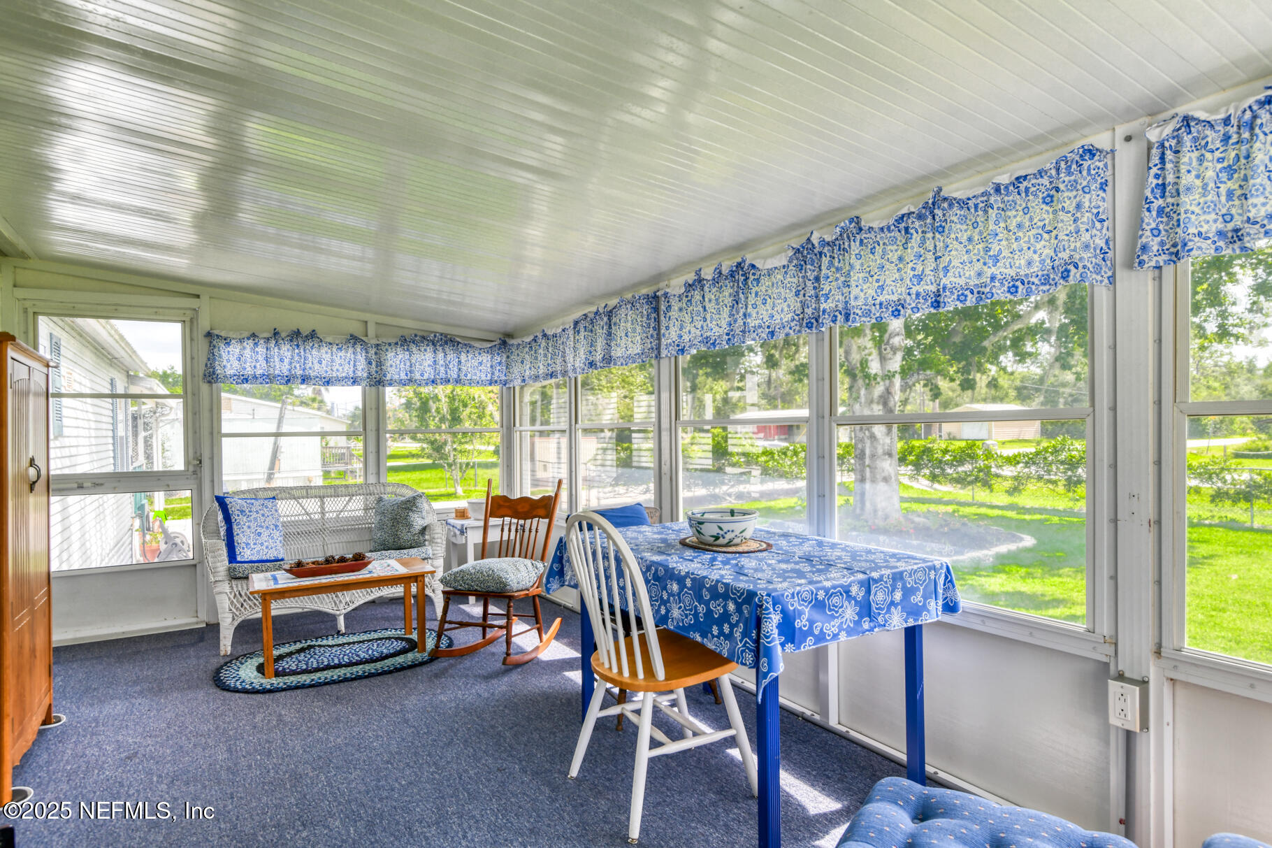 203 Horse Landing Road Satsuma, FL 32189 - Photo 7 of 39 Florida room/porch