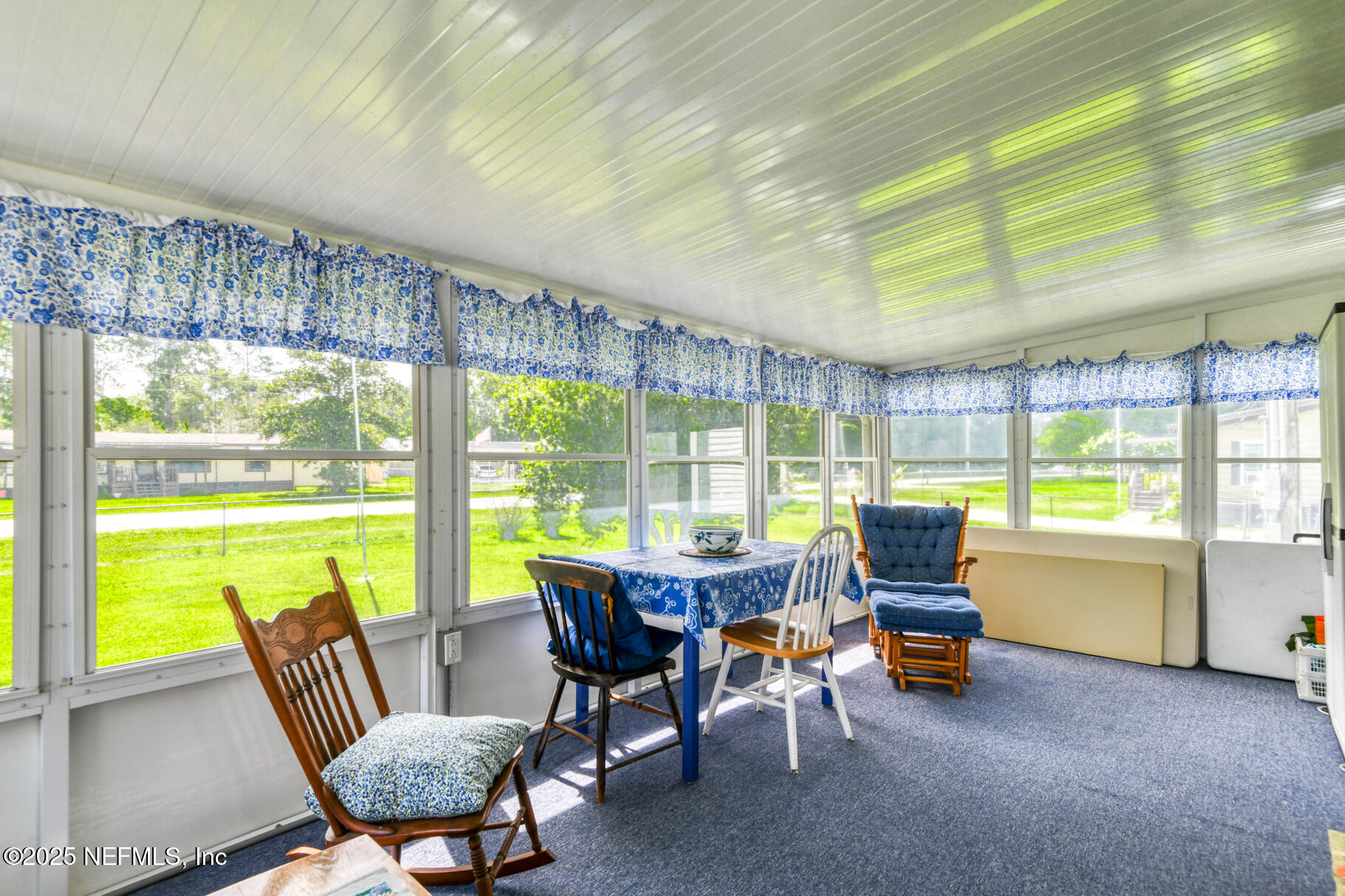 203 Horse Landing Road Satsuma, FL 32189 - Photo 8 of 39 Florida room/porch