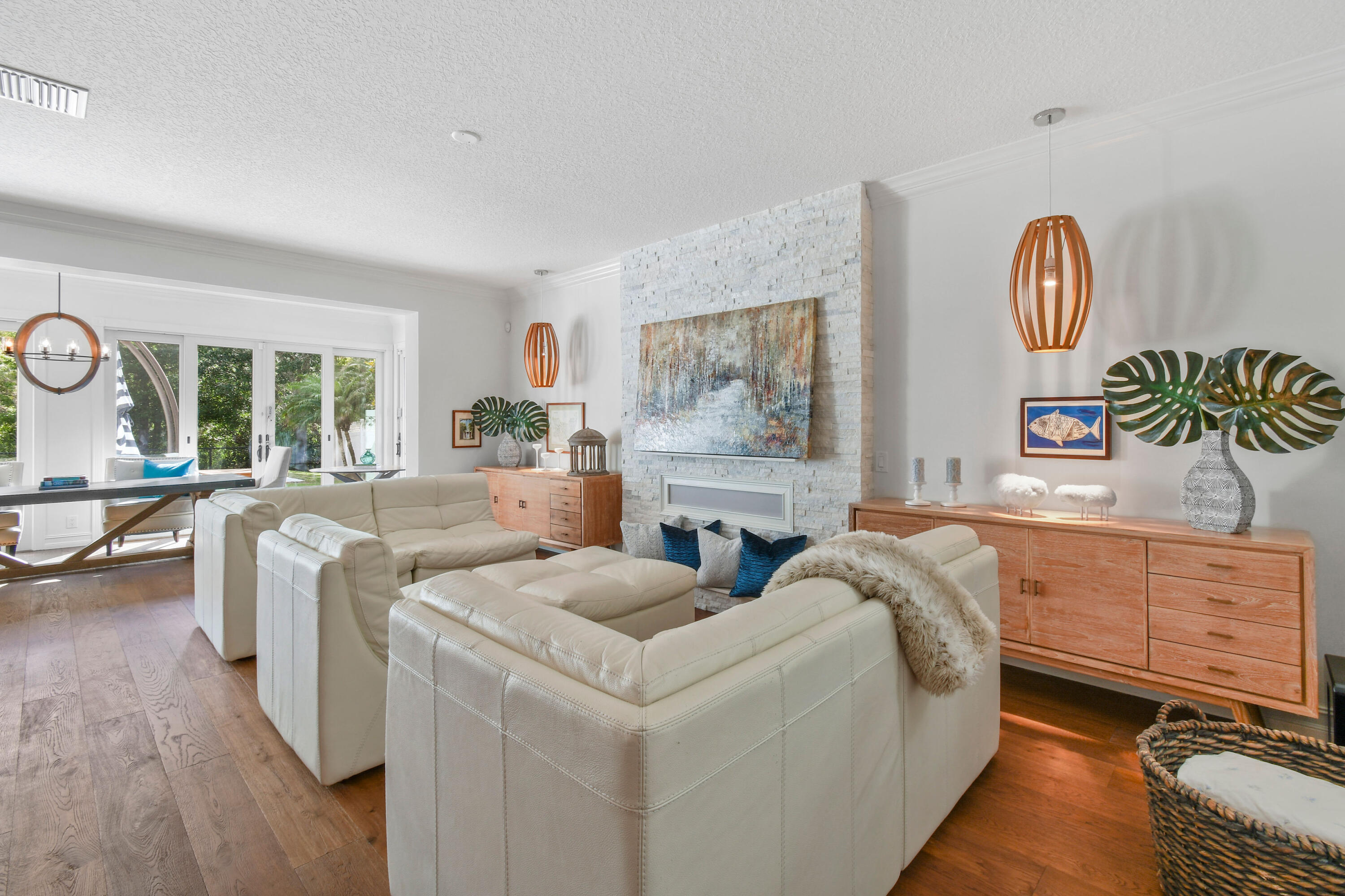 139 Florence Drive Jupiter, FL 33458 - Photo 16 of 78 139FlorenceDrive(13)