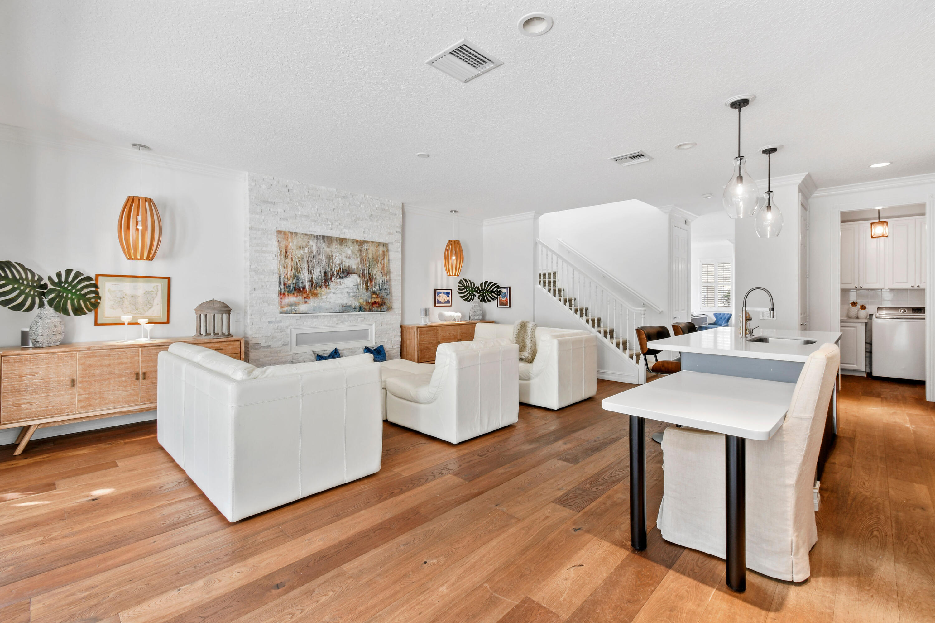 139 Florence Drive Jupiter, FL 33458 - Photo 24 of 78 139FlorenceDrive(21)