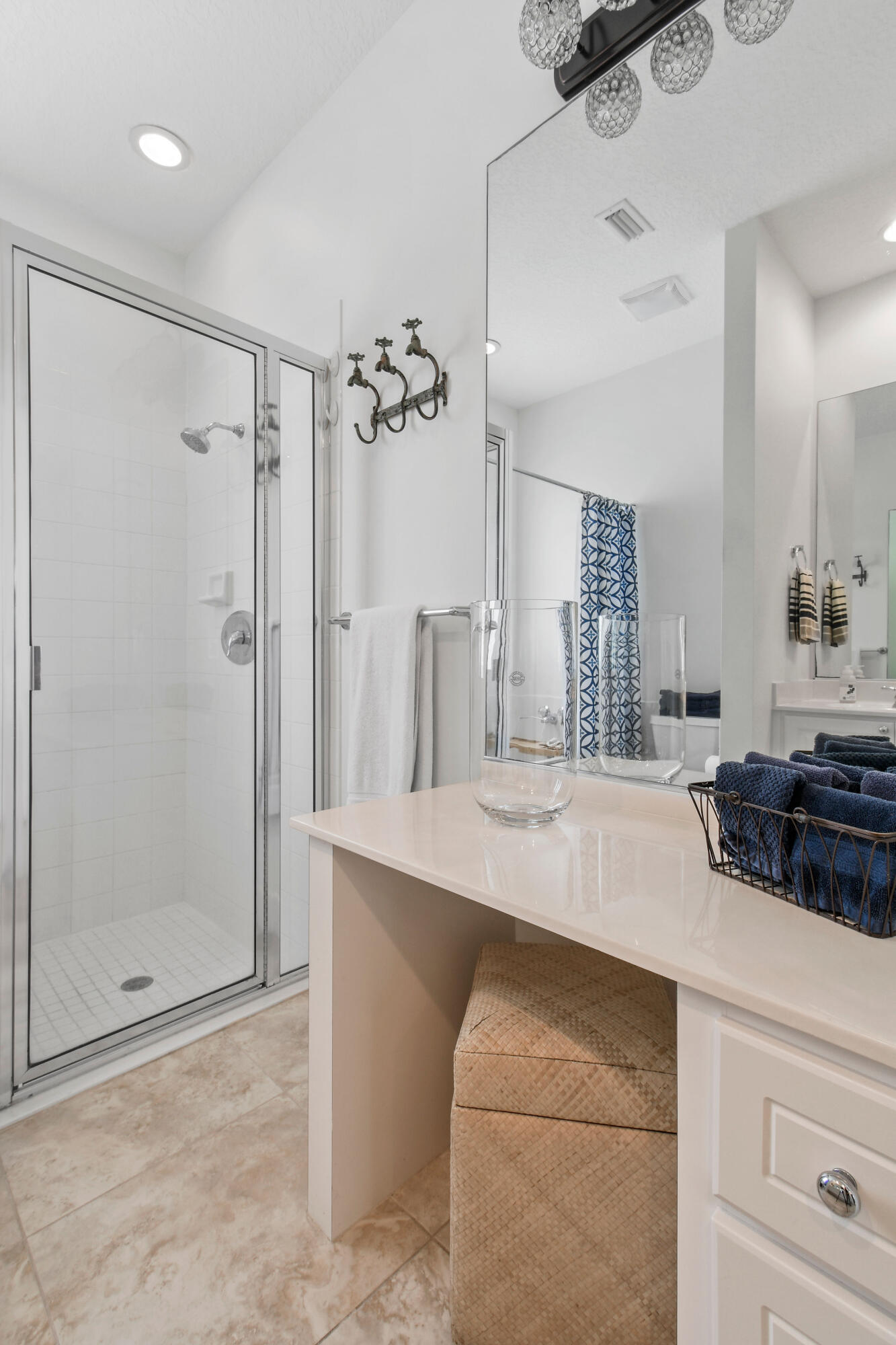 139 Florence Drive Jupiter, FL 33458 - Photo 39 of 78 139FlorenceDrive(36)