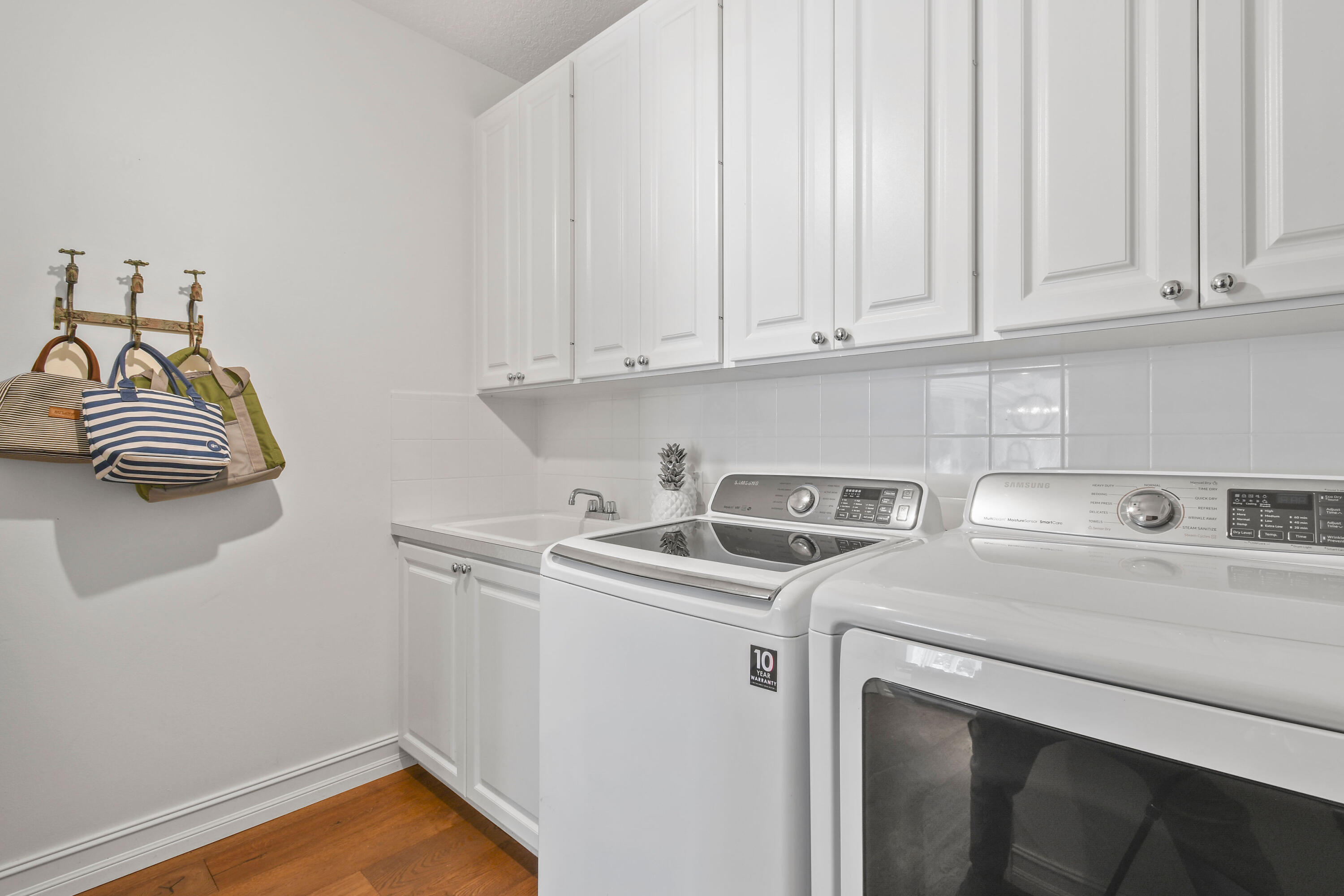 139 Florence Drive Jupiter, FL 33458 - Photo 47 of 78 139FlorenceDrive(43)