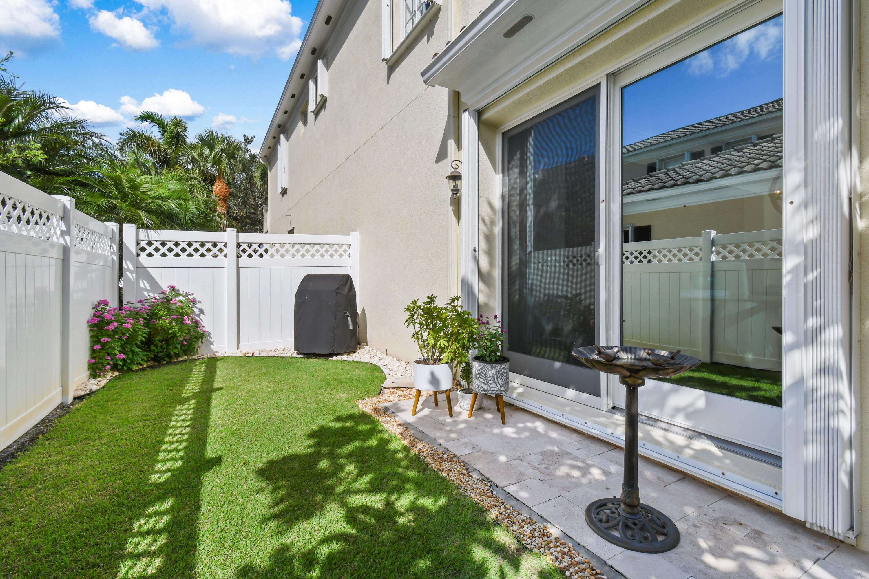 139 Florence Drive Jupiter, FL 33458 - Photo 68 of 78 139FlorenceDrive(64)