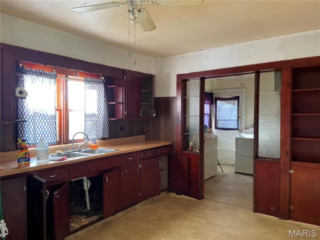 $69,900 | 617 North 3rd Street, Piedmont, MO 63957