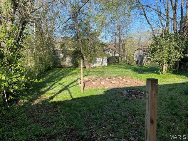 $69,900 | 617 North 3rd Street, Piedmont, MO 63957