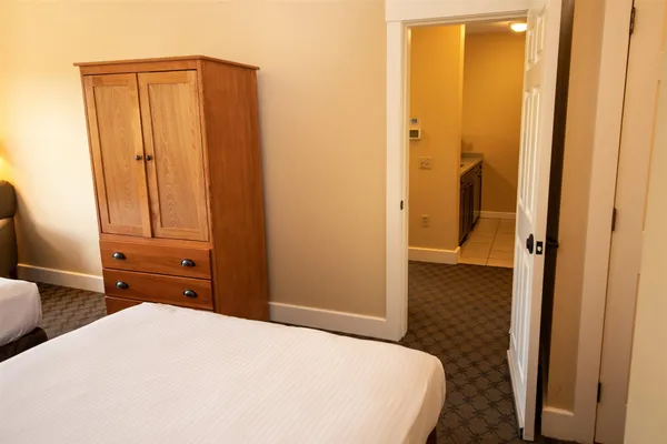 $69,000 | 318-320 Qtr I Jackson Gore Inn, Ludlow, VT 05149