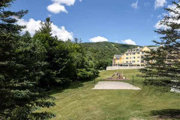 $69,000 | 318-320 Qtr I Jackson Gore Inn, Ludlow, VT 05149