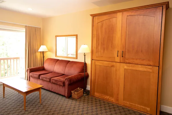 $69,000 | 318-320 Qtr I Jackson Gore Inn, Ludlow, VT 05149