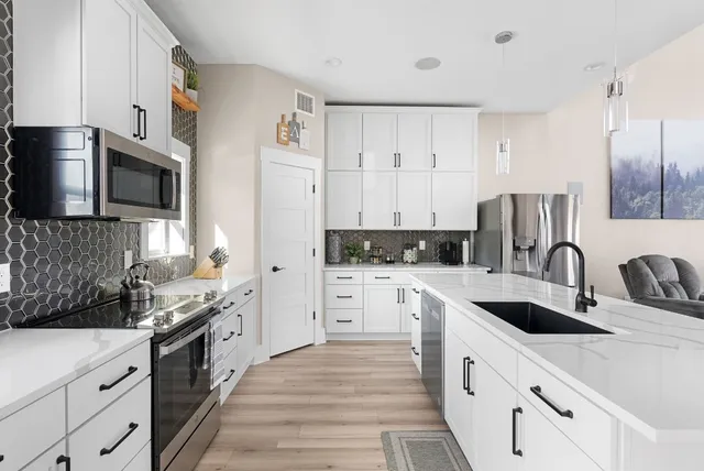 $830,000 | 3000 Tract 9, Elgin, TX 78621