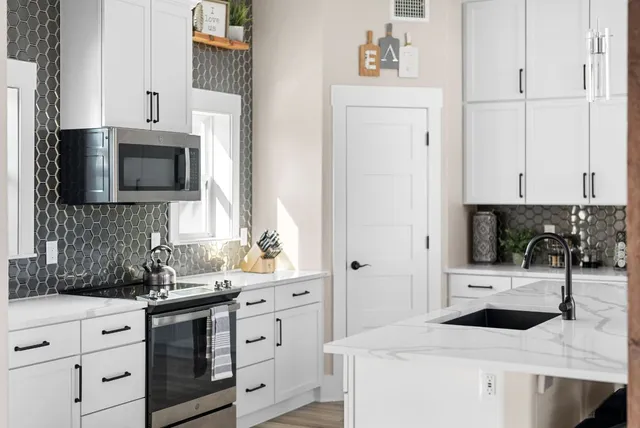 $830,000 | 3000 Tract 9, Elgin, TX 78621