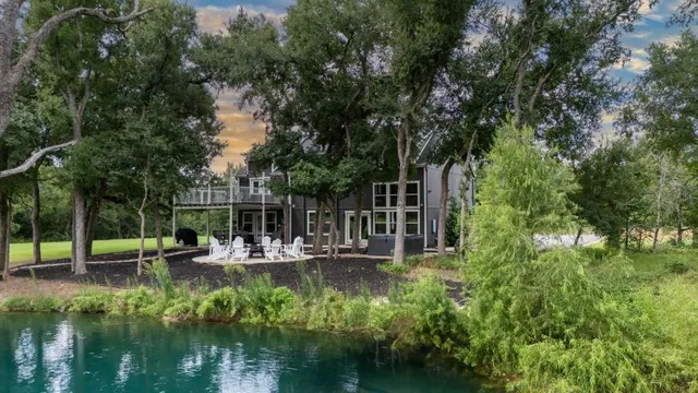 $830,000 | 3000 Tract 9, Elgin, TX 78621