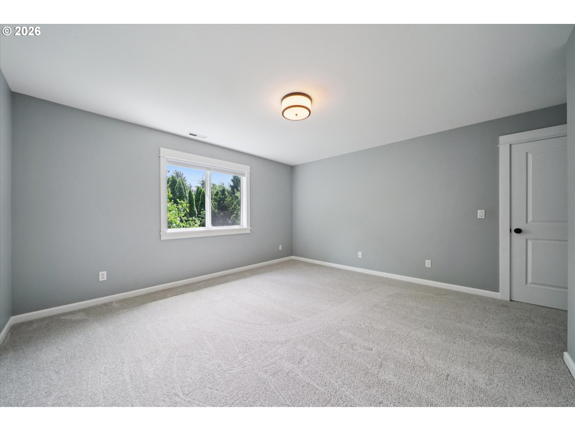 4434 Southwest Arnold Street Portland, OR 97219 - Photo 34 of 43 Gallery Image 34