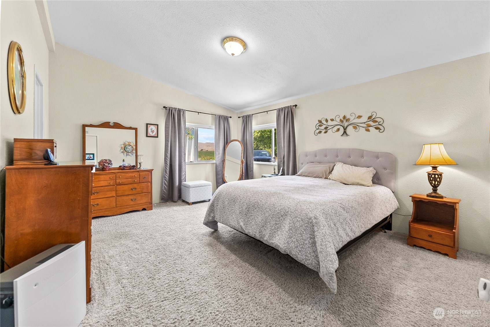 50 Soren Peterson Road Riverside, WA 98849 - Photo 9 of 37 a bedroom with a bed and window