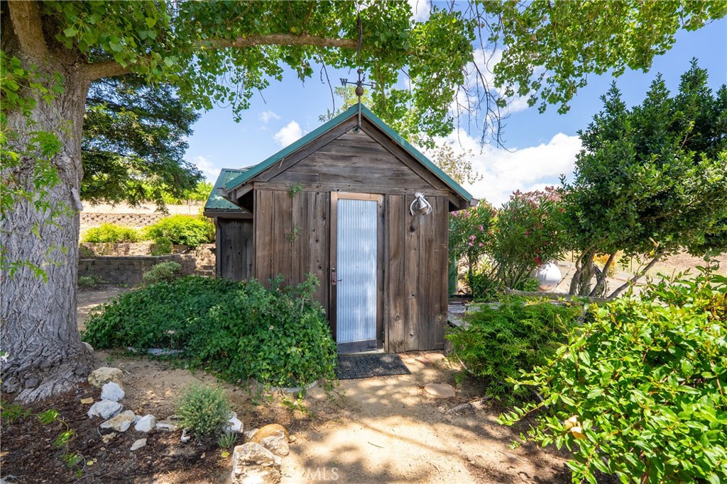 1618 Kiler Canyon Road Paso Robles, CA 93446 - Photo 44 of 62