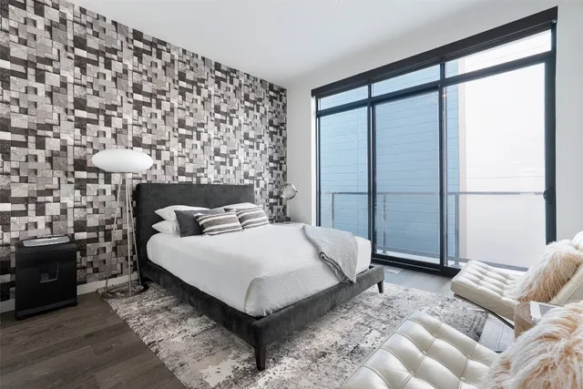 $1,498,000 | 800 Embassy Drive, Unit 605, Austin, TX 78702