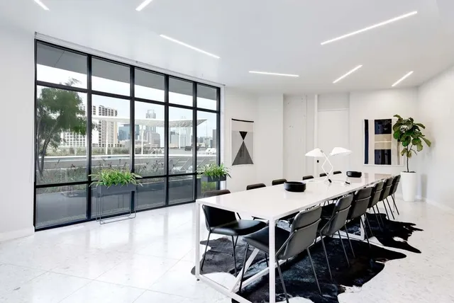 $1,498,000 | 800 Embassy Drive, Unit 605, Austin, TX 78702