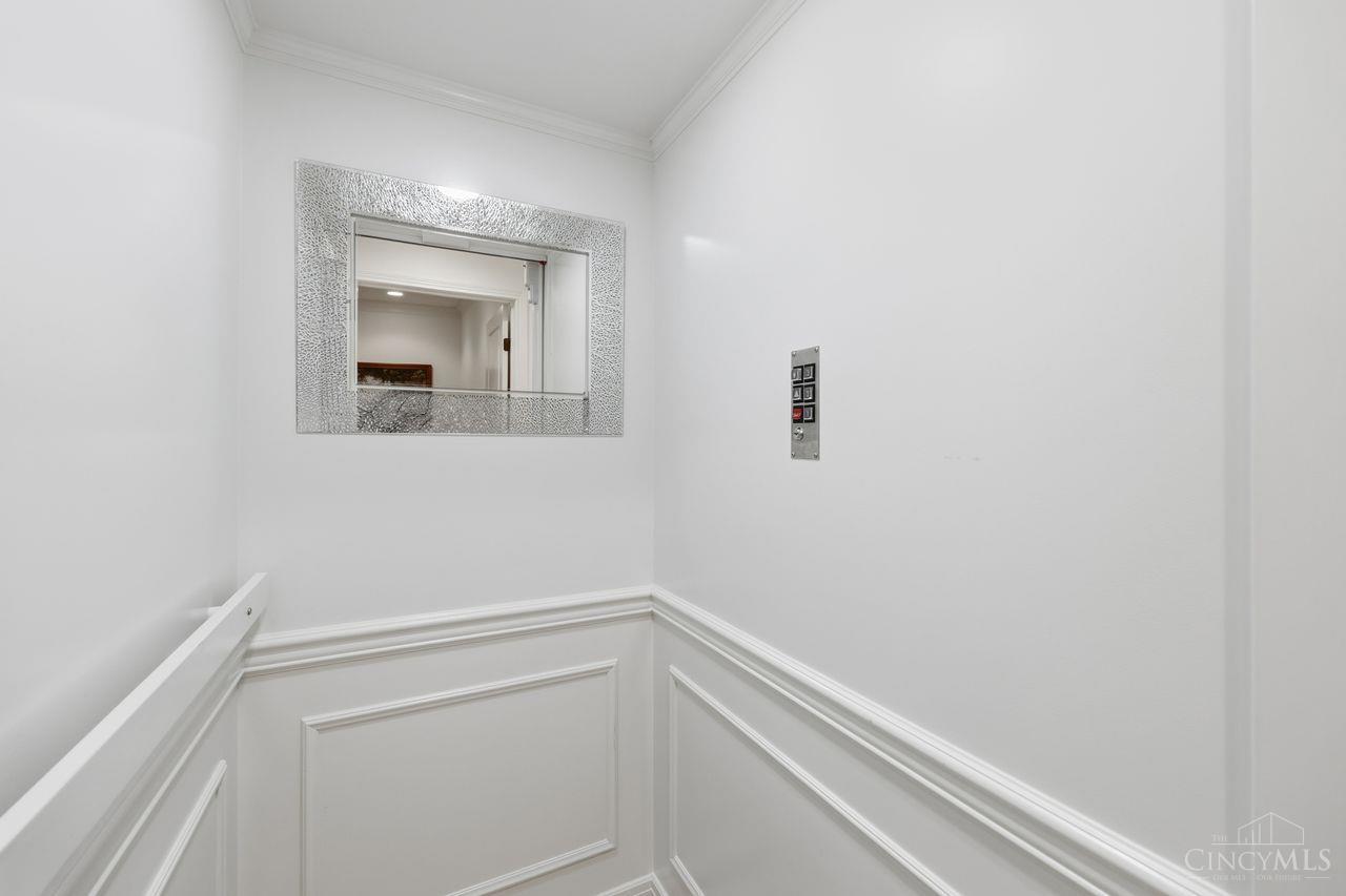 1430 Riverside Drive Cincinnati, OH 45202 - Photo 42 of 58