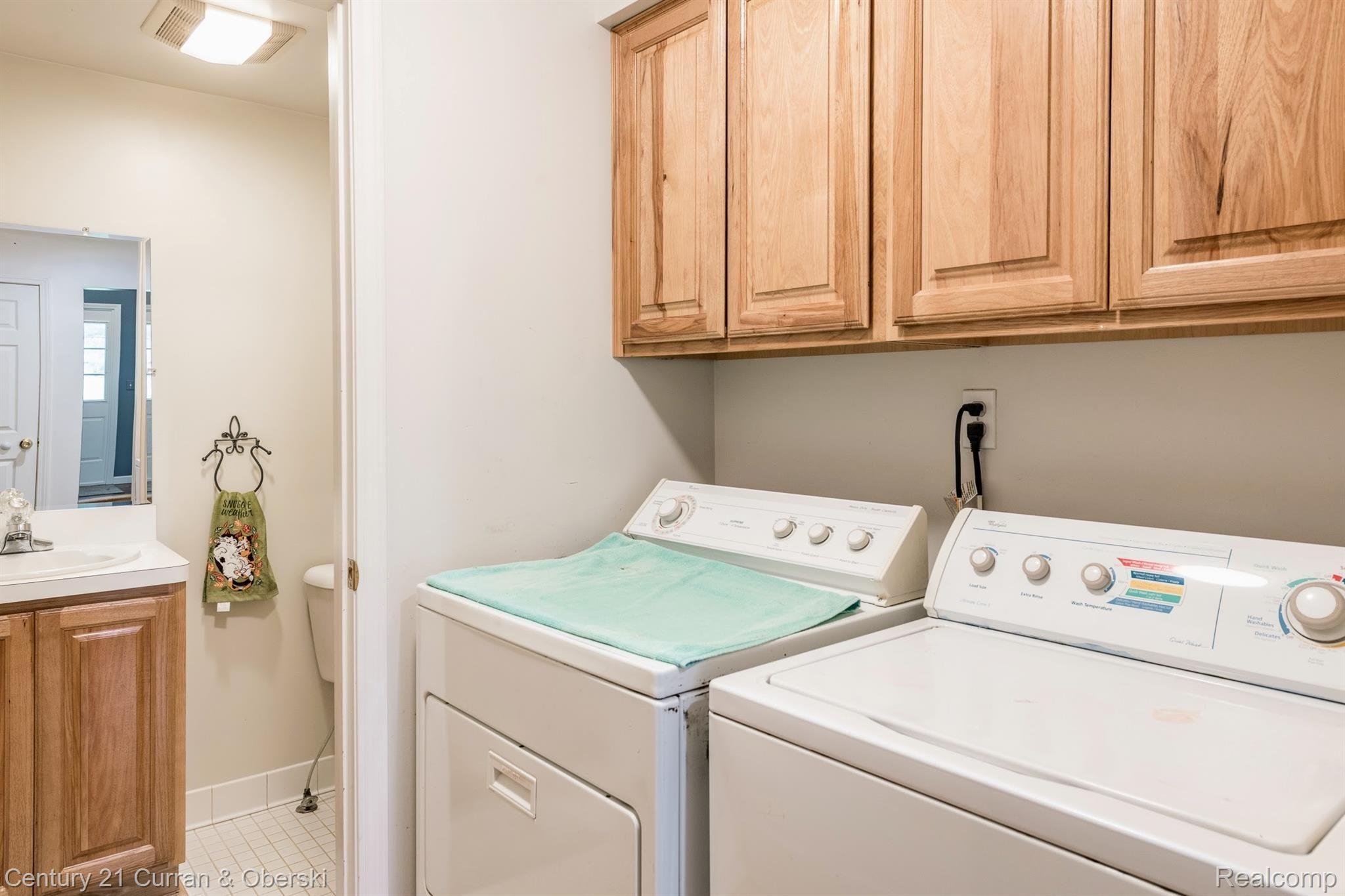 234 Frick Road Leonard, MI 48367 - Photo 15 of 38 DSC_8272.jpg
