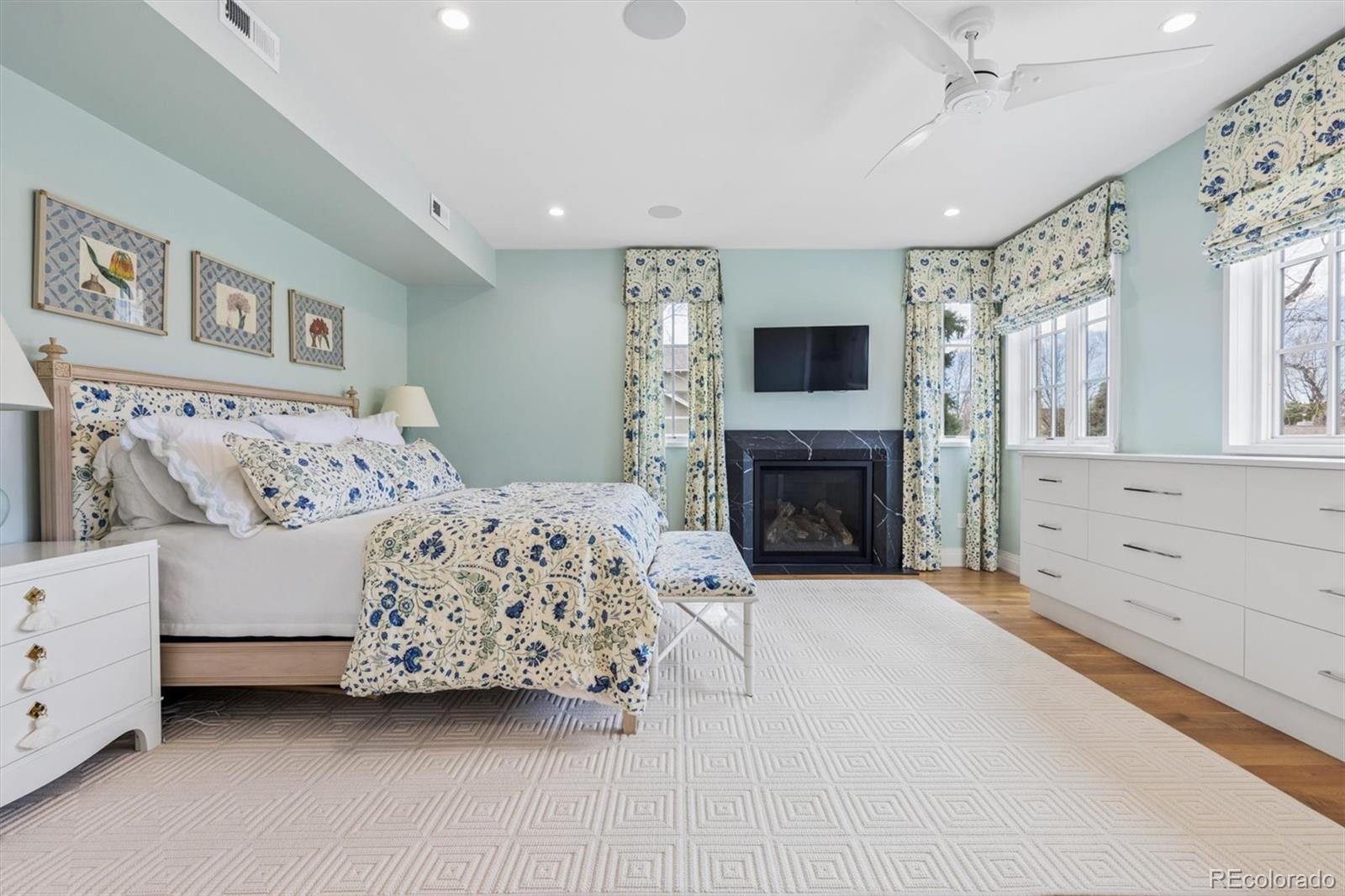 792 South High Street Denver, CO 80209 - Photo 22 of 44