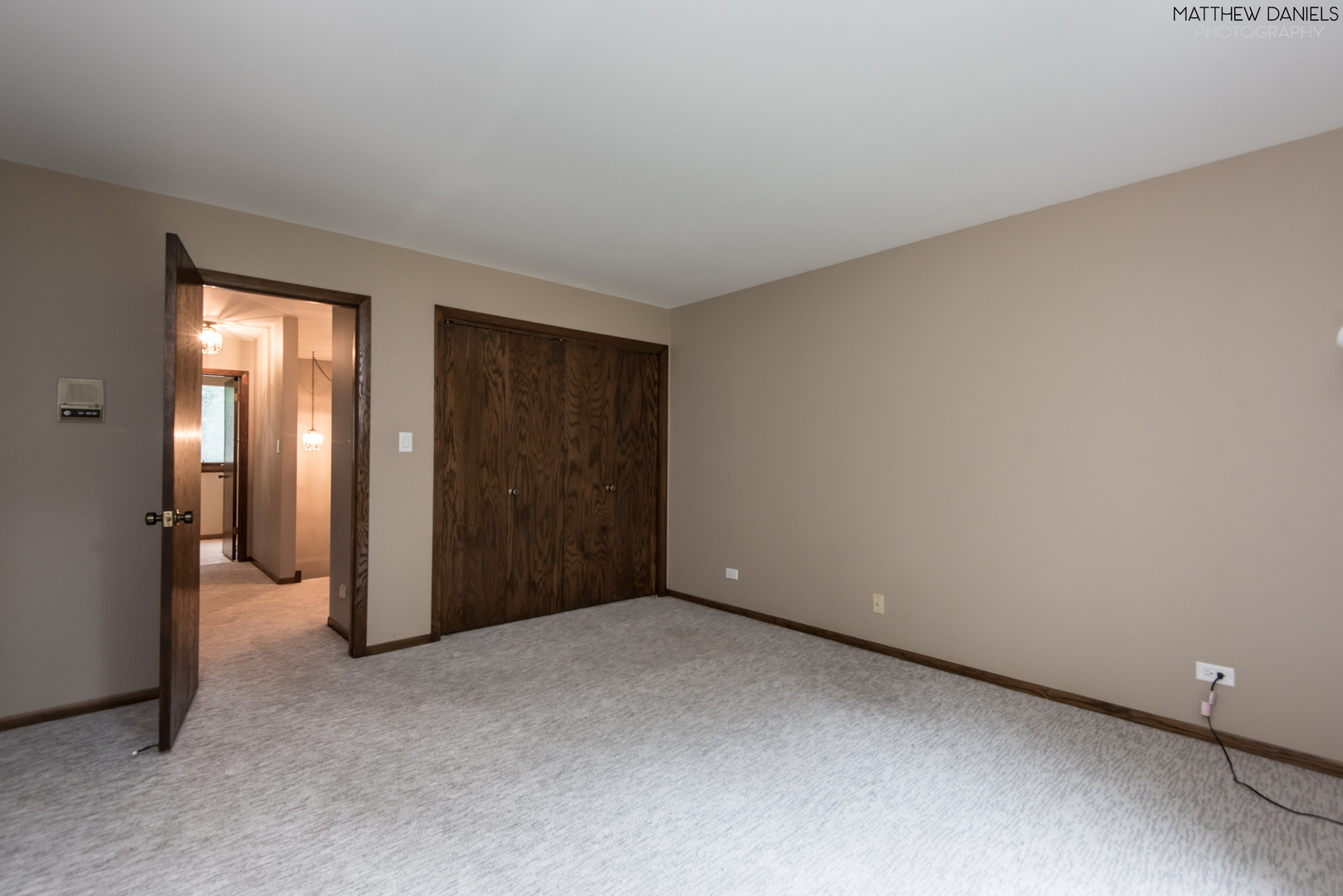 584 Aberdeen Road Frankfort, IL 60423 - Photo 35 of 60 a view of an empty room and closet area