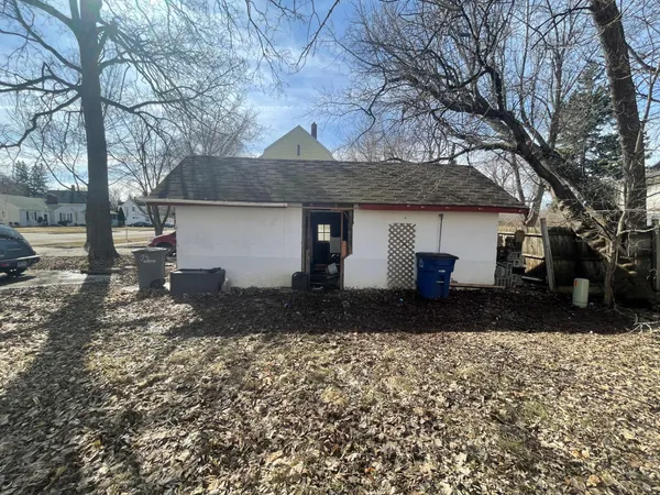 $99,000 | 401 5th Street South, Moorhead, MN 56560