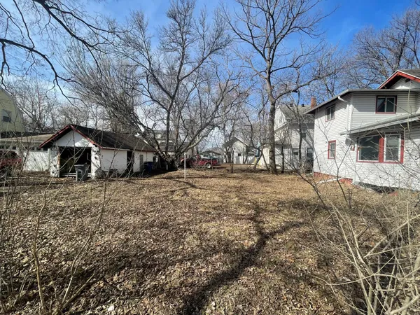 $99,000 | 401 5th Street South, Moorhead, MN 56560