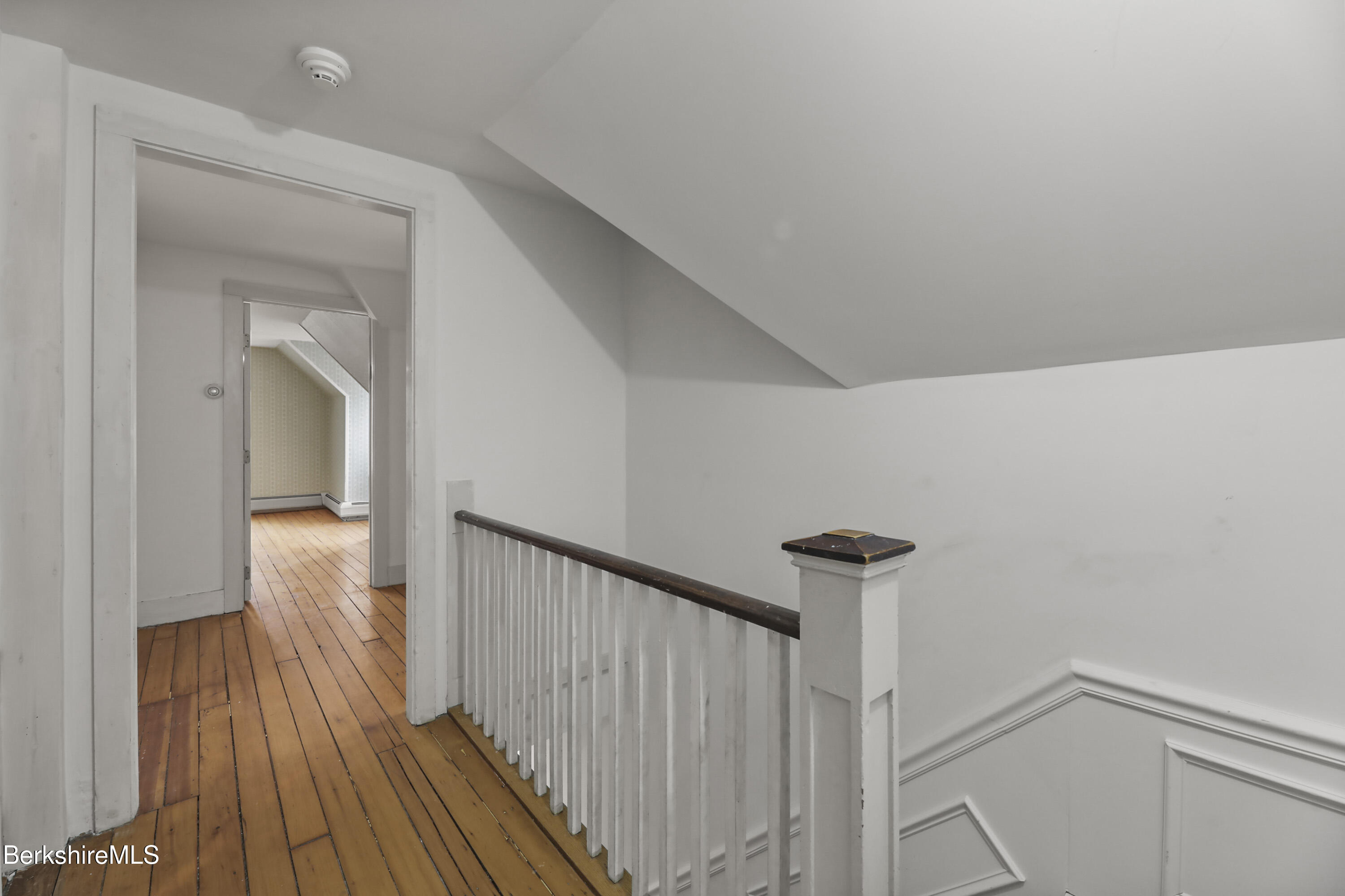 26 Old Stockbridge Road, Unit 2 Lenox, MA 01240 - Photo 24 of 30 Upper Level Landing