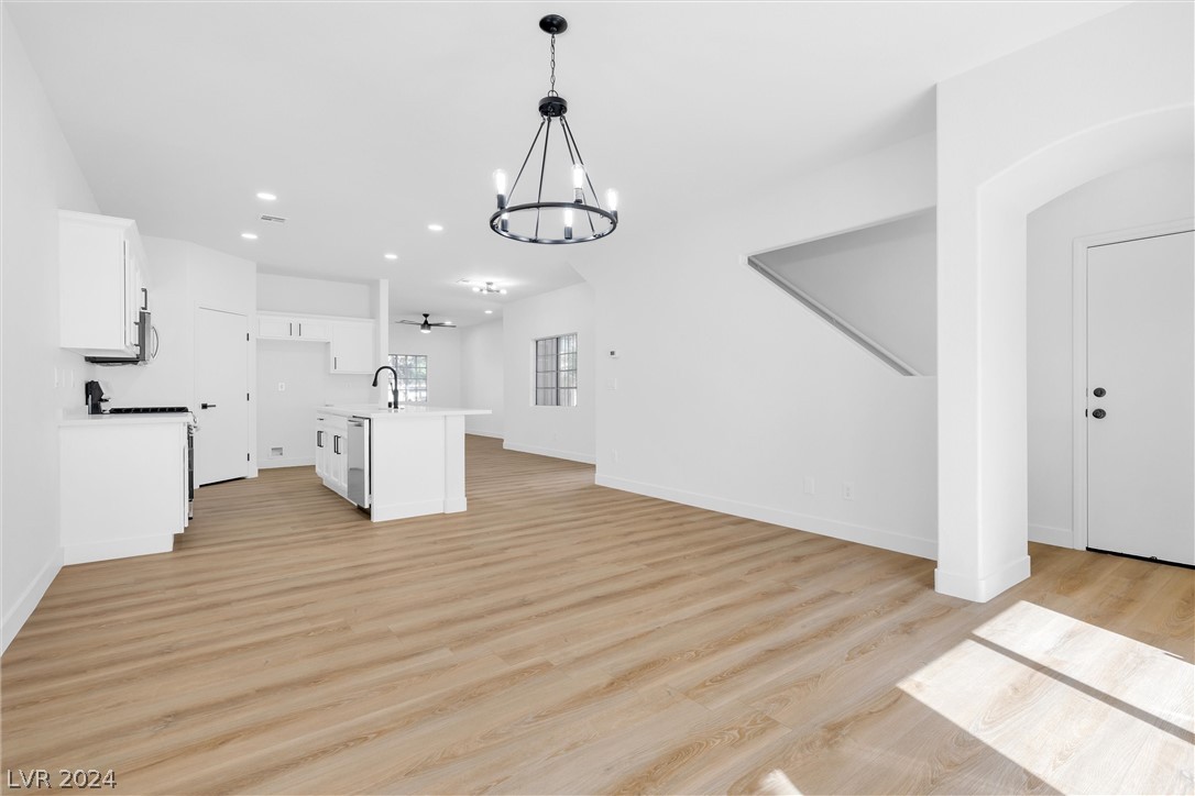 5888 Crumbling Ridge Street Henderson, NV 89011 - Photo 6 of 26