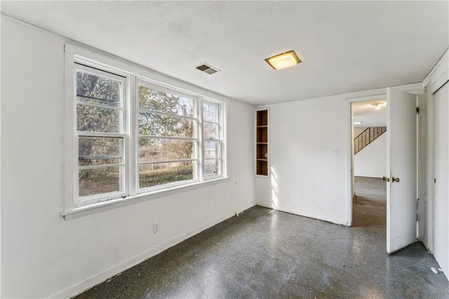 $179,900 | 7210 Hullwood Avenue, Kansas City, MO 64133