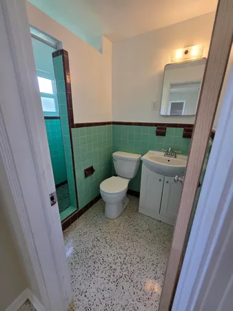 $1,675 | 1216 Cabana Road, Unit 4, Singer Island, FL 33404