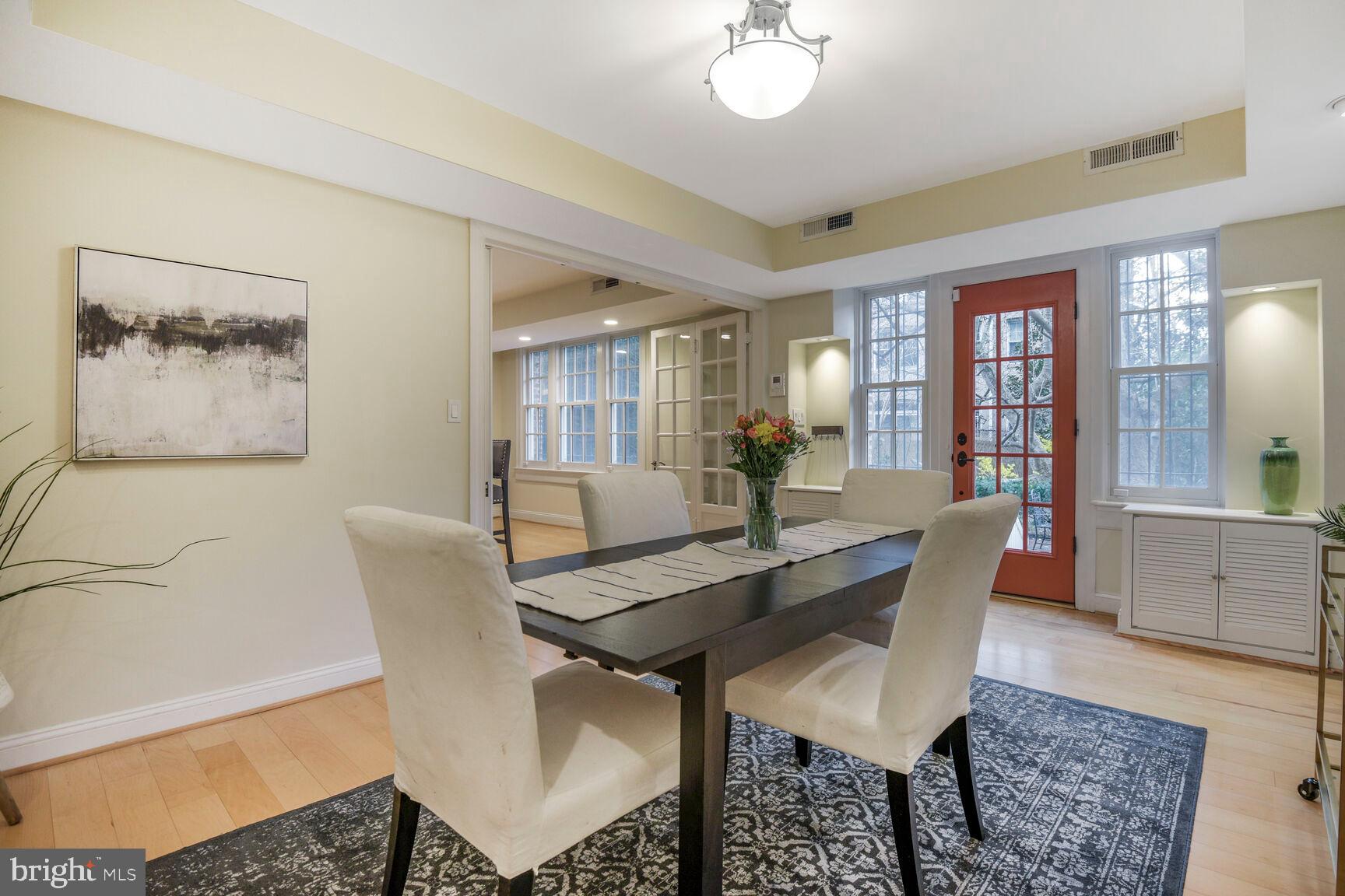 1661 Crescent Place Northwest, Unit 102 Washington, DC 20009 - Photo 16 of 34 Wall of Windows