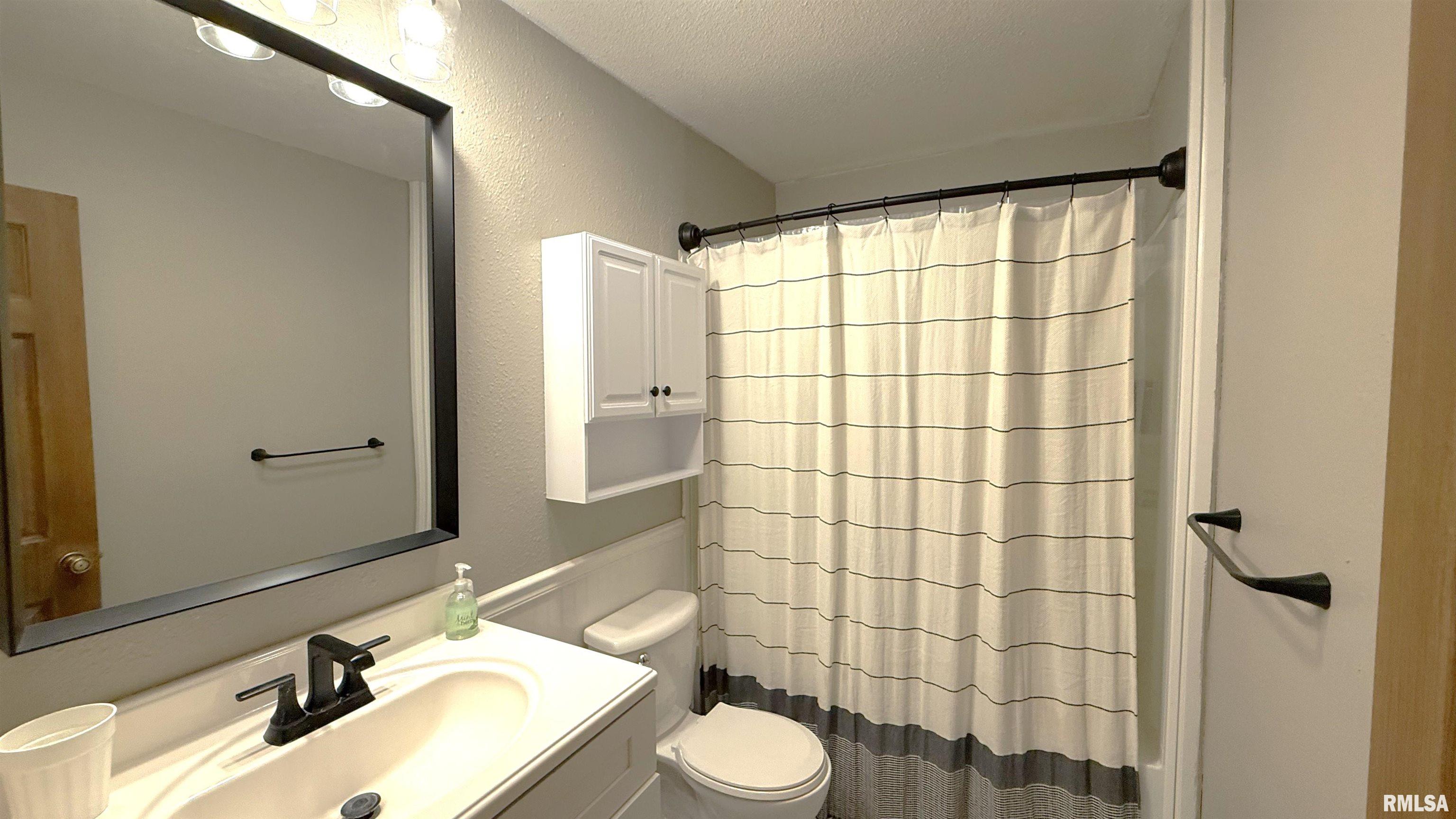 1409 Rig Street Salem, IL 62881 - Photo 10 of 16