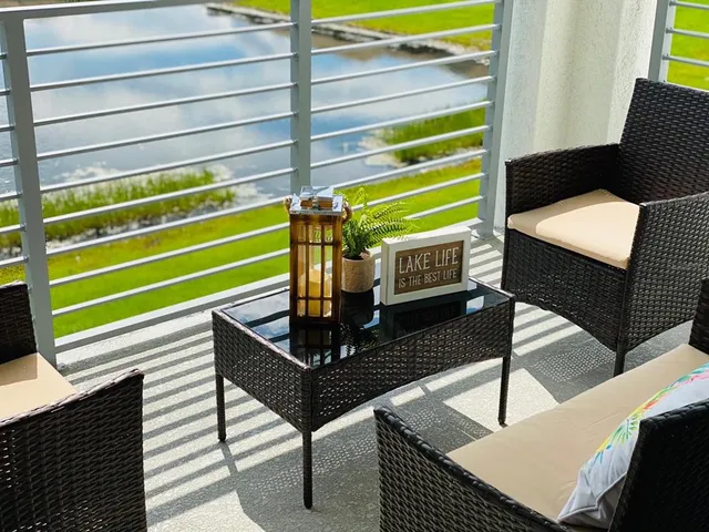 $329,000 | 3121 Paradox Circle, Unit 307, Kissimmee, FL 34746