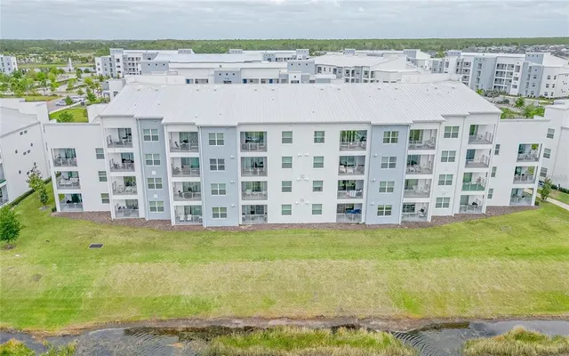 $329,000 | 3121 Paradox Circle, Unit 307, Kissimmee, FL 34746