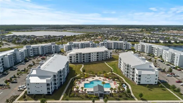 $329,000 | 3121 Paradox Circle, Unit 307, Kissimmee, FL 34746