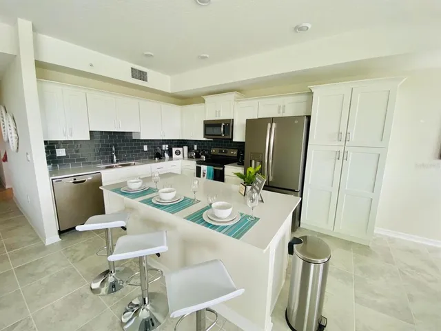 $329,000 | 3121 Paradox Circle, Unit 307, Kissimmee, FL 34746