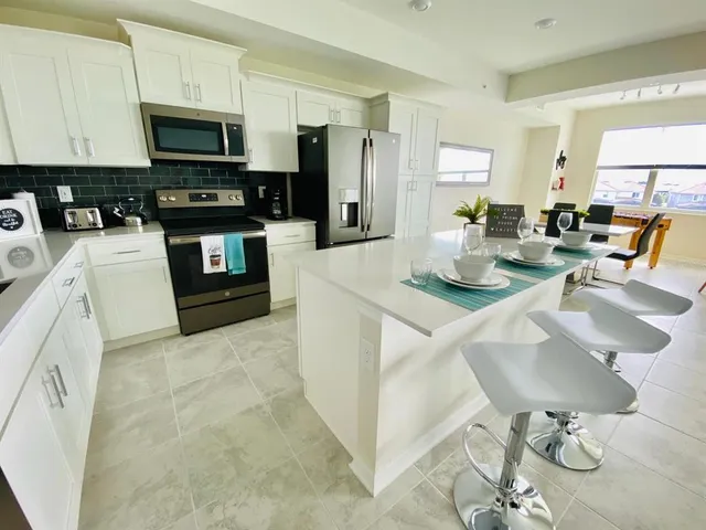 $329,000 | 3121 Paradox Circle, Unit 307, Kissimmee, FL 34746