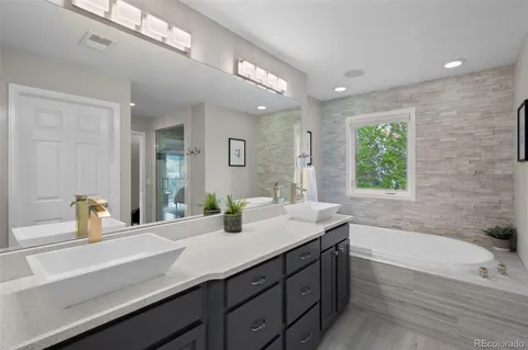 $1,020,000 | 23716 Sunrose Lane, Golden, CO 80401