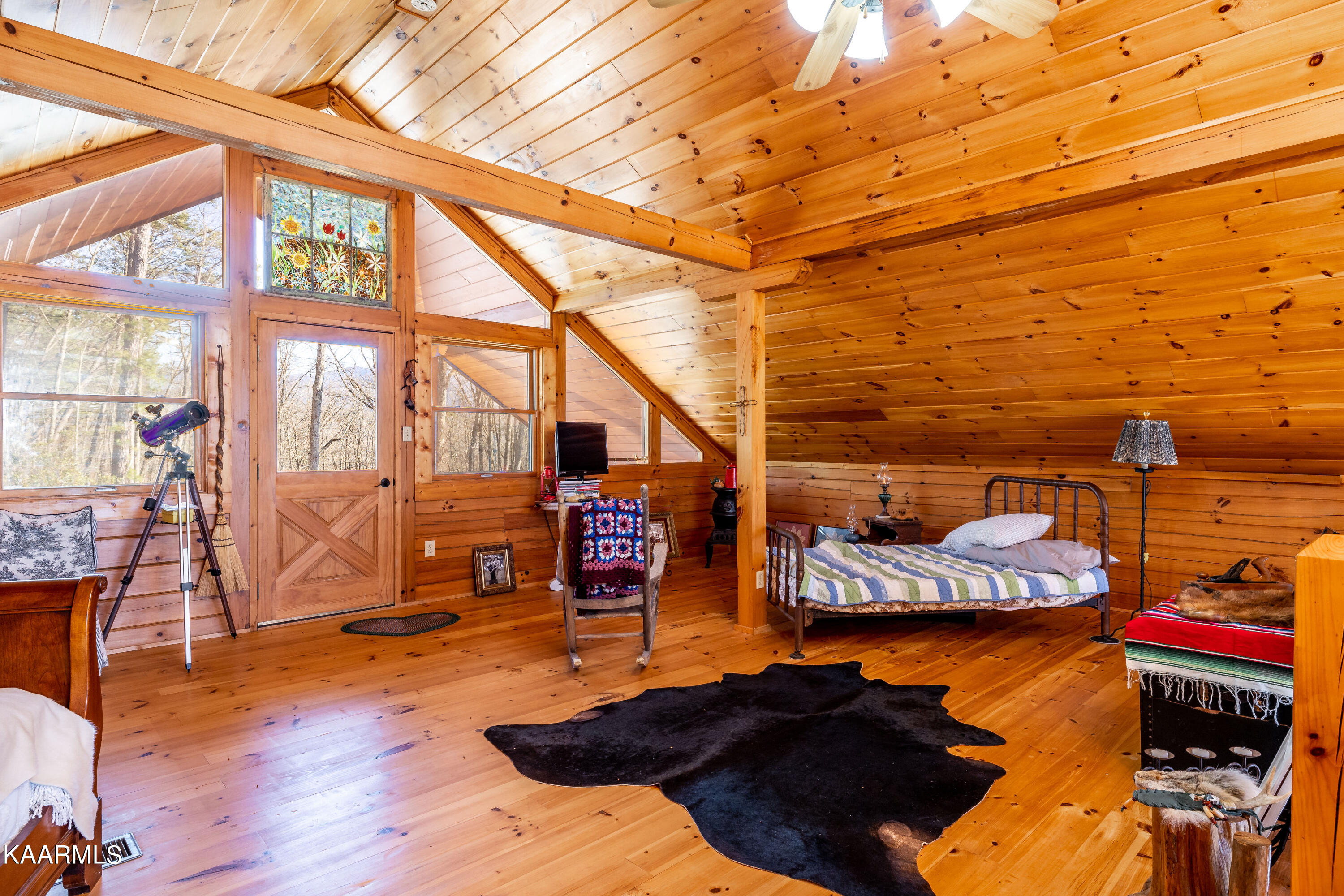 5202 Jones Cove Road, Unit 1 Cosby, TN 37722 - Photo 27 of 55 5202JonesCoverd-32